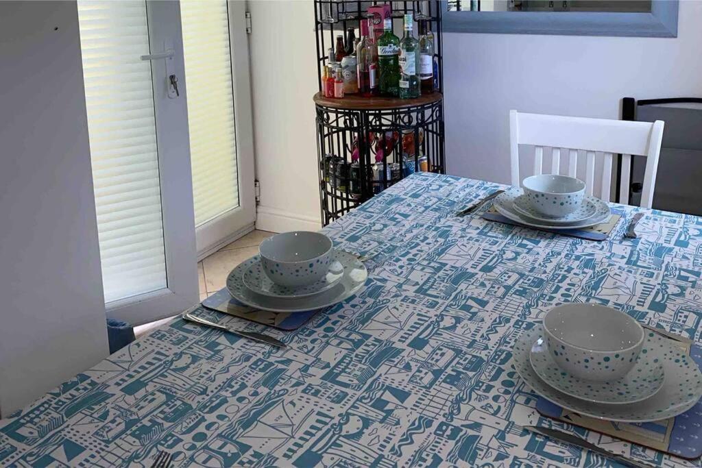 Lilly'S Cottage, Filey, Sleeps 8 Kültér fotó